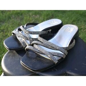 Naturalizer Abriana 2 Slip On Sandal Women Size  7W Shimmery Silver Crystals